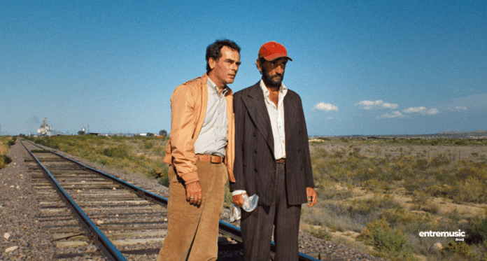 Dean Stockwell e Harry Dean Stanton em Paris, Texas, de Wim Wenders